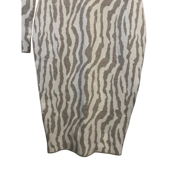 Express BODYCON taupe & ivory zebra print sweater dress NWOT - Picture 6 of 8